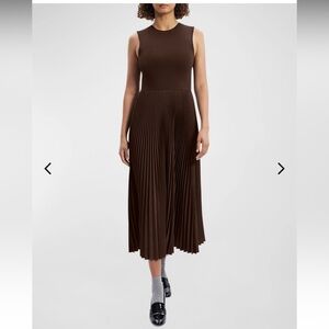 Theory
Combo Pleated Wool Suiting Sleeveless Midi Dress small